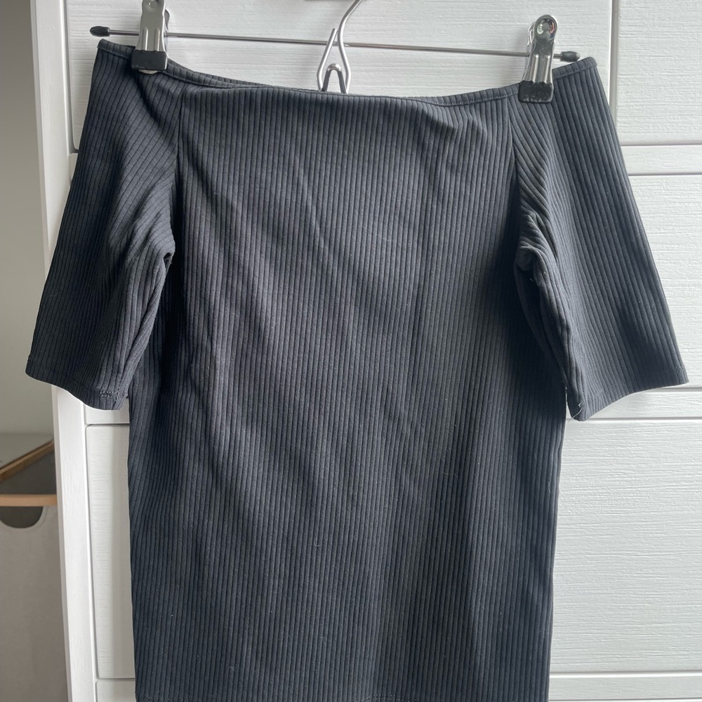 Elegant Black Off-Shoulder Women's Skirt